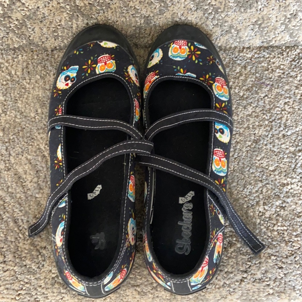 ✨ Sketcher Mary Jane Cali Skull Shoes